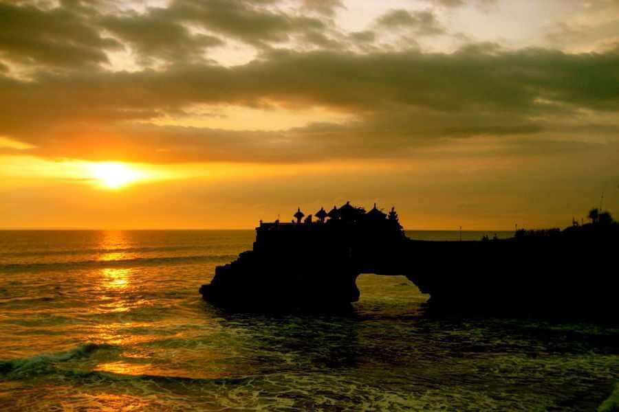 Indonesie - Uitzicht - Apen en Tanah Lot bij zonsondergang - Halve dag (Join-in)