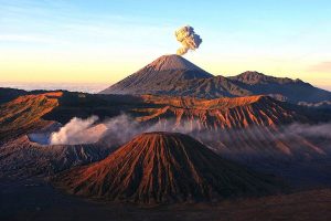 Indonesie - Zonsopkomst bij de Bromo Vulkaan