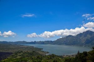 Indonesie Bali Mt Batur met meer