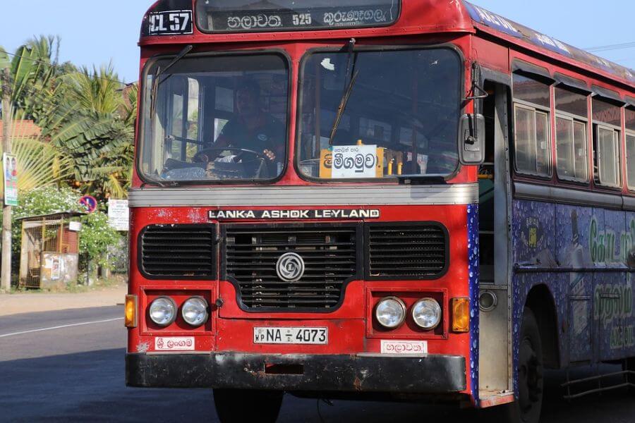 Sri Lanka - Bus vervoer verkeer - 062