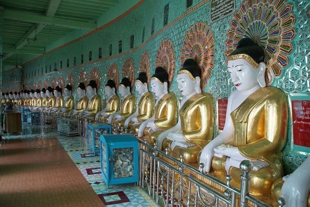 Myanmar - Mandalay - Tempel - 01