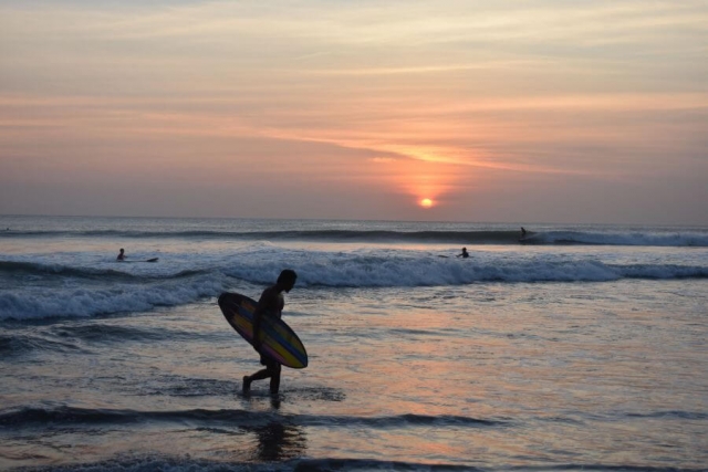 Indonesie Bali Sanur strand met zonsondergang