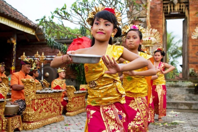 Indonesie - Bali - Danseressen