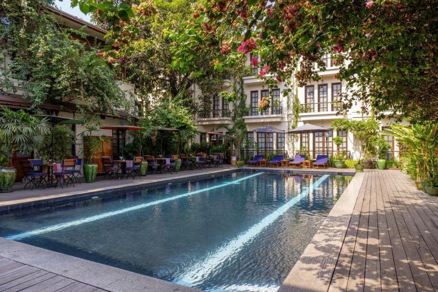 Myanmar - Yangon - Savoy Hotel - Zwembad 01