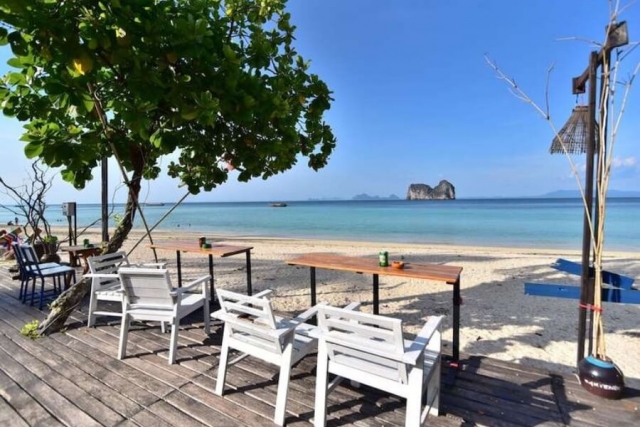 Thailand Trang Koh Ngai Thanya Beach Resort 12
