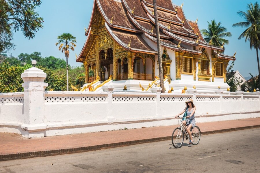 Laos Luang Prabang fiets fietstour tempel 2 2