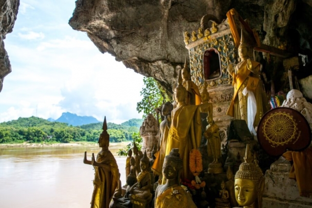 Laos Luang Prabang Pak ou grotten 2