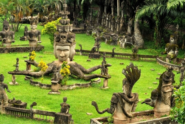 Laos Vientiane Boeddha park 1